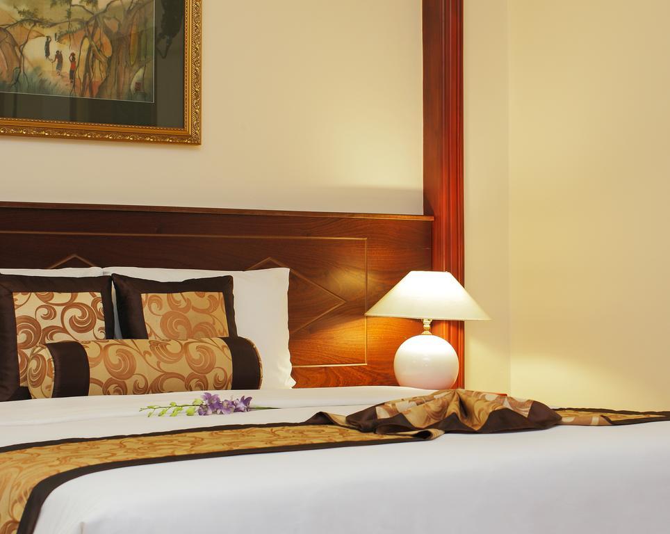 Royal Hotel Saigon Ho Či Minovo Město Exteriér fotografie